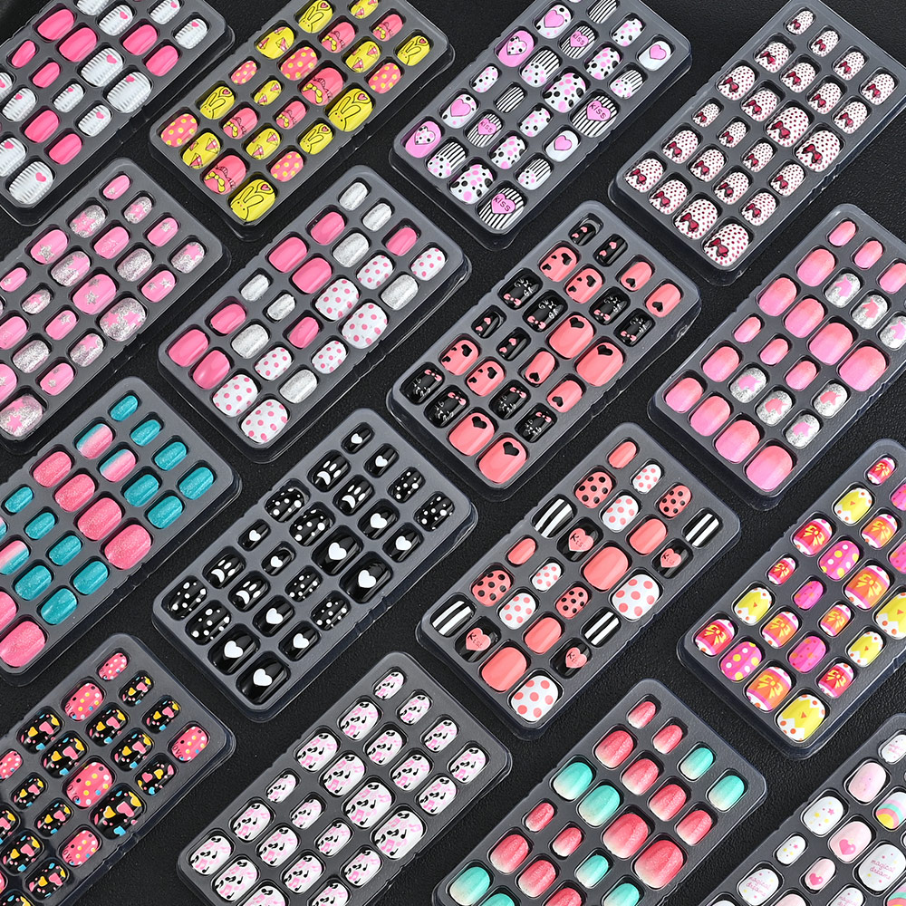 24 stks/doos Kinderen Cartoon  - Nail Art Xs recensie en prijs