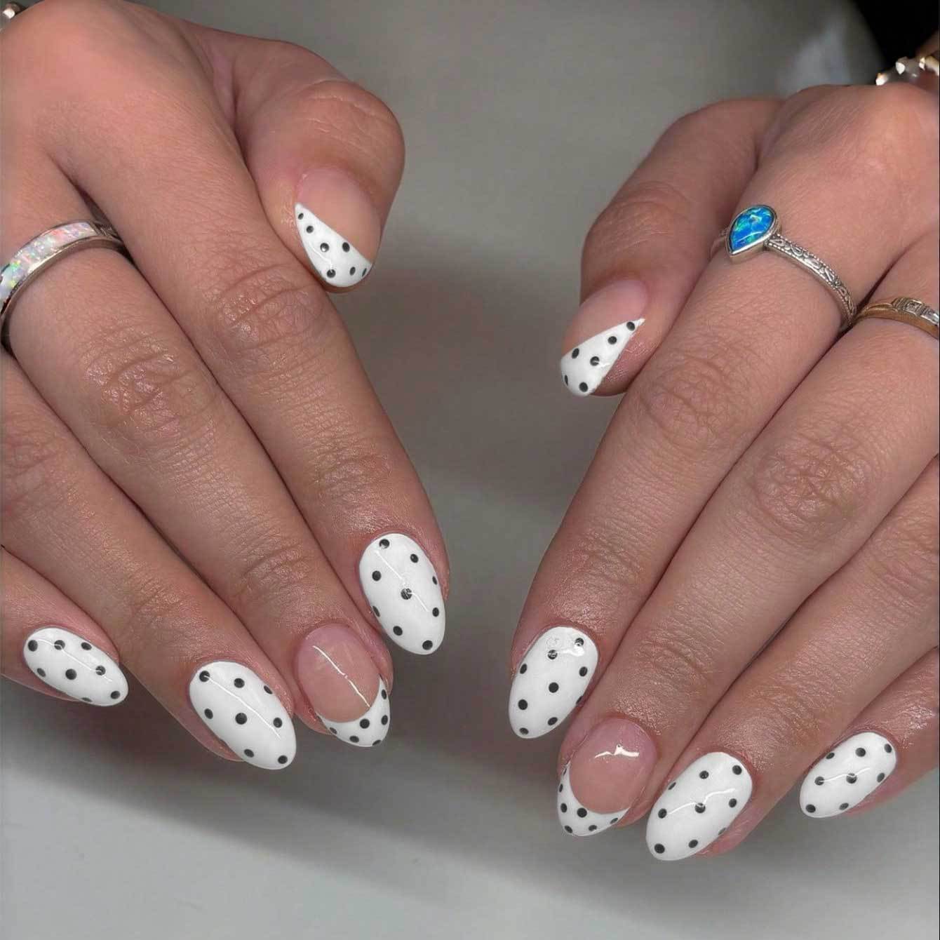 24 stuks Amber Donkerbruine Na - Nail Art Elegant recensie en prijs